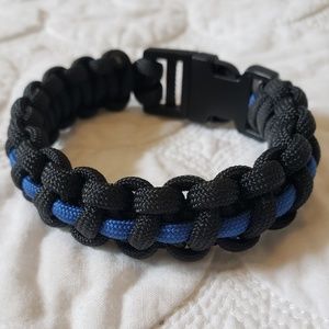 Thin Blue Line - Paracord Bracelet